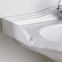 St James Hampton Large Basin And Pedestal | Old Fashioned Bathrooms 11 St James Hampton Large Basin And Pedestal | Old Fashioned Bathrooms -UK Bathroom Supplies Sales Store St James Hampton Large Basin and Pedestal close up 1 1