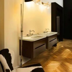 Washbasin 100cm (Ground Cabinet) | Old Fashioned Bathrooms -UK Bathroom Supplies Sales Store Waldorf Vanities Roomset2 1