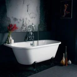 Burlington Avantgarde Back-to-wall 170cm Traditional Bath | Old Fashioned Bathrooms -UK Bathroom Supplies Sales Store burlington avantgarde 170cm back to wall bath luxury arc feet black
