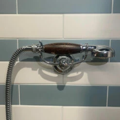 Thomas Crapper 1920 Hand Shower | Old Fashioned Bathrooms 10 Thomas Crapper 1920 Hand Shower | Old Fashioned Bathrooms -UK Bathroom Supplies Sales Store thomas crapper 1920 handshower wall mounted cradle and hose