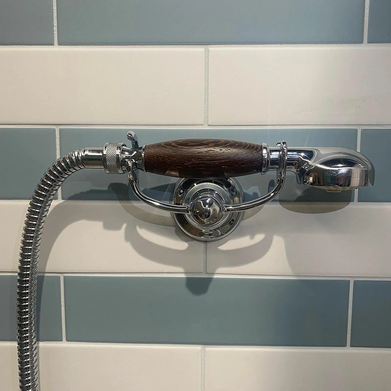 Thomas Crapper 1920 Hand Shower | Old Fashioned Bathrooms 6 Thomas Crapper 1920 Hand Shower | Old Fashioned Bathrooms - Image 4